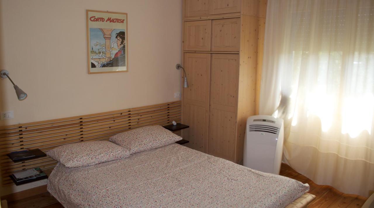 Agrifoglio B&B Nervesa della Battaglia Kamer foto